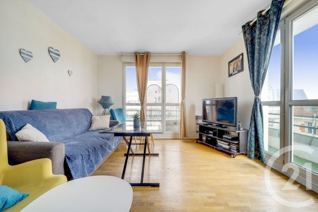 Appartement F3 à vendre - 3 pièces - 61.38 m2 - MONTROUGE - 92 - ILE-DE-FRANCE - Century 21 Côté Ecrivains