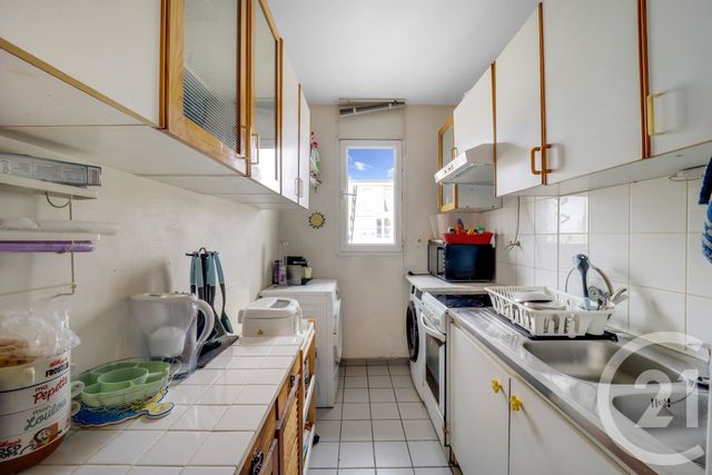 Appartement F3 à vendre - 3 pièces - 61.38 m2 - MONTROUGE - 92 - ILE-DE-FRANCE - Century 21 Côté Ecrivains