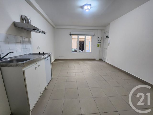 Appartement F2 à louer - 2 pièces - 31.95 m2 - MONTROUGE - 92 - ILE-DE-FRANCE - Century 21 Côté Ecrivains