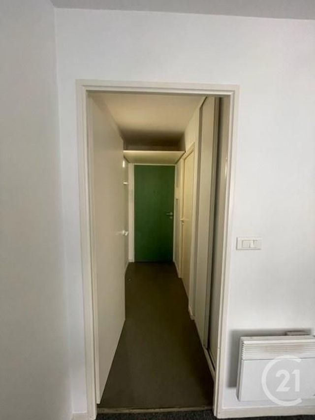 Appartement Studio à louer - 1 pièce - 16.25 m2 - MONTROUGE - 92 - ILE-DE-FRANCE - Century 21 Côté Ecrivains