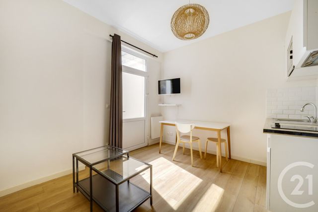 Appartement F2 à vendre - 2 pièces - 23.5 m2 - GENTILLY - 94 - ILE-DE-FRANCE - Century 21 Côté Ecrivains