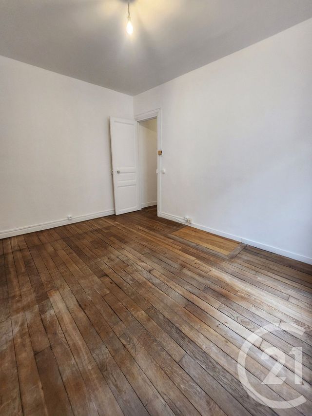 Appartement F2 à louer - 2 pièces - 33.43 m2 - MONTROUGE - 92 - ILE-DE-FRANCE - Century 21 Côté Ecrivains