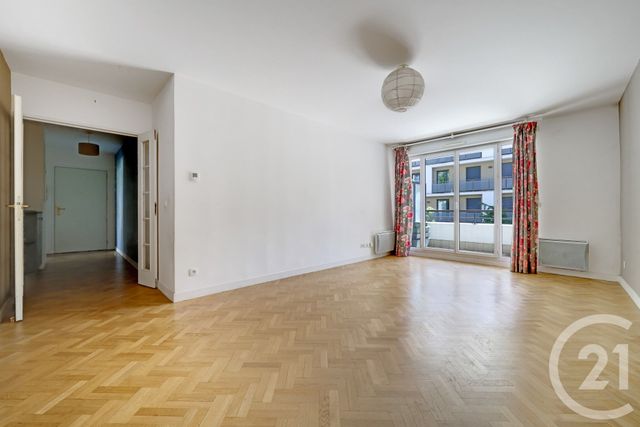 Appartement F3 à vendre - 3 pièces - 70.01 m2 - MONTROUGE - 92 - ILE-DE-FRANCE - Century 21 Côté Ecrivains