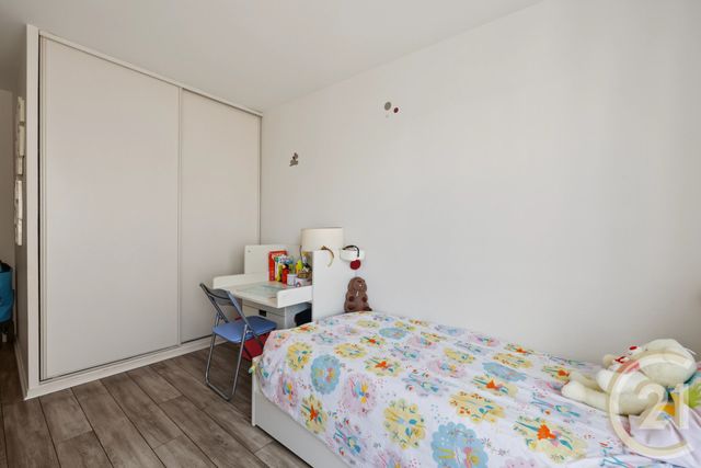 Appartement F3 à vendre - 3 pièces - 64.71 m2 - MONTROUGE - 92 - ILE-DE-FRANCE - Century 21 Côté Ecrivains