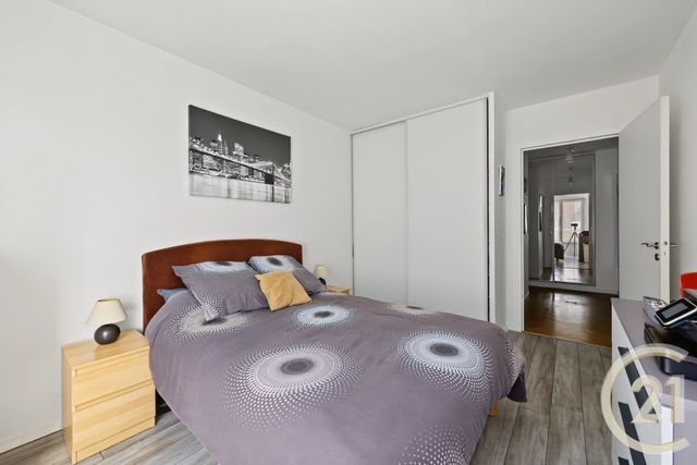Appartement F3 à vendre - 3 pièces - 64.71 m2 - MONTROUGE - 92 - ILE-DE-FRANCE - Century 21 Côté Ecrivains