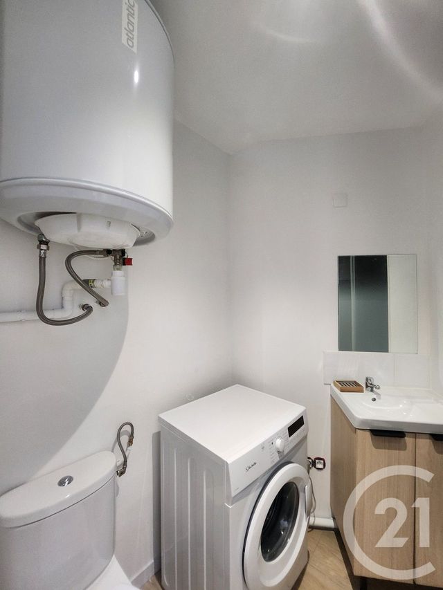 Appartement Studio à louer - 1 pièce - 18.82 m2 - MONTROUGE - 92 - ILE-DE-FRANCE - Century 21 Côté Ecrivains