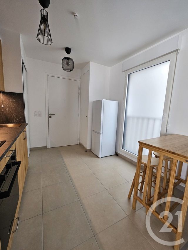 Appartement Studio à louer - 1 pièce - 31.31 m2 - BAGNEUX - 92 - ILE-DE-FRANCE - Century 21 Côté Ecrivains