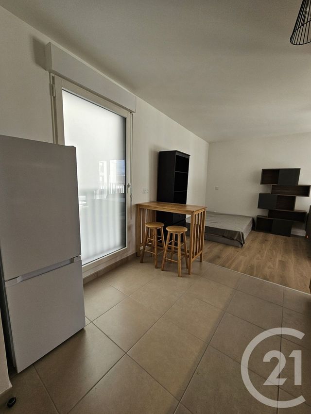 Appartement Studio à louer - 1 pièce - 31.31 m2 - BAGNEUX - 92 - ILE-DE-FRANCE - Century 21 Côté Ecrivains