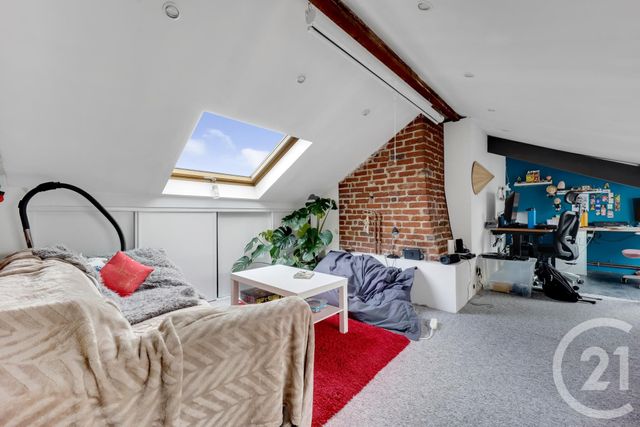 Appartement Duplex à vendre - 3 pièces - 77.05 m2 - MONTROUGE - 92 - ILE-DE-FRANCE - Century 21 Côté Ecrivains