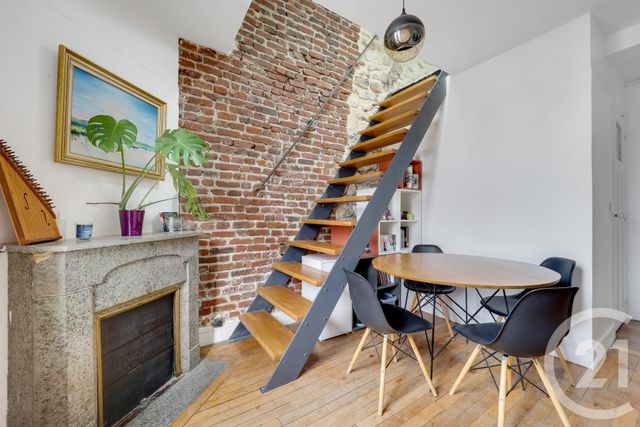 Appartement Duplex à vendre - 3 pièces - 77.05 m2 - MONTROUGE - 92 - ILE-DE-FRANCE - Century 21 Côté Ecrivains