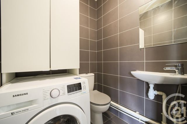 Appartement F2 à louer - 2 pièces - 42.79 m2 - MONTROUGE - 92 - ILE-DE-FRANCE - Century 21 Côté Ecrivains