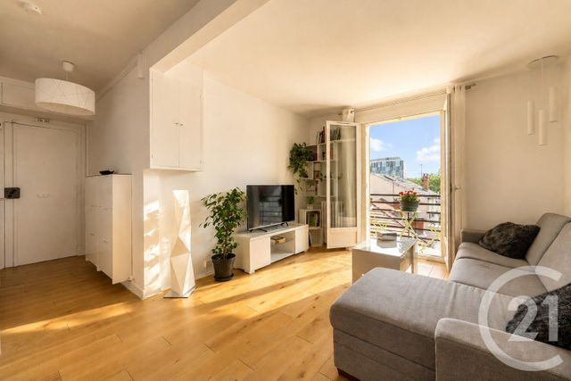 Appartement Studio à vendre - 1 pièce - 29.8 m2 - BAGNEUX - 92 - ILE-DE-FRANCE - Century 21 Côté Ecrivains