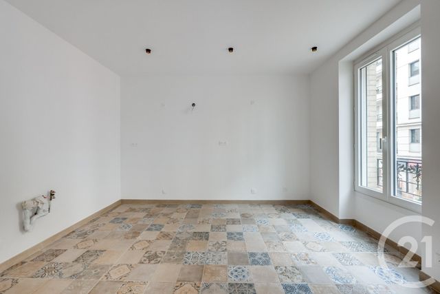 Appartement F5 à vendre - 5 pièces - 126.0 m2 - MONTROUGE - 92 - ILE-DE-FRANCE - Century 21 Côté Ecrivains