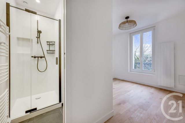 Appartement F5 à vendre - 5 pièces - 126.0 m2 - MONTROUGE - 92 - ILE-DE-FRANCE - Century 21 Côté Ecrivains