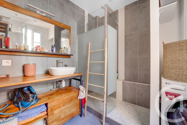 Appartement F3 à vendre - 3 pièces - 53.5 m2 - MONTROUGE - 92 - ILE-DE-FRANCE - Century 21 Côté Ecrivains