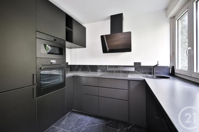 Appartement F2 à louer - 2 pièces - 36.93 m2 - MONTROUGE - 92 - ILE-DE-FRANCE - Century 21 Côté Ecrivains
