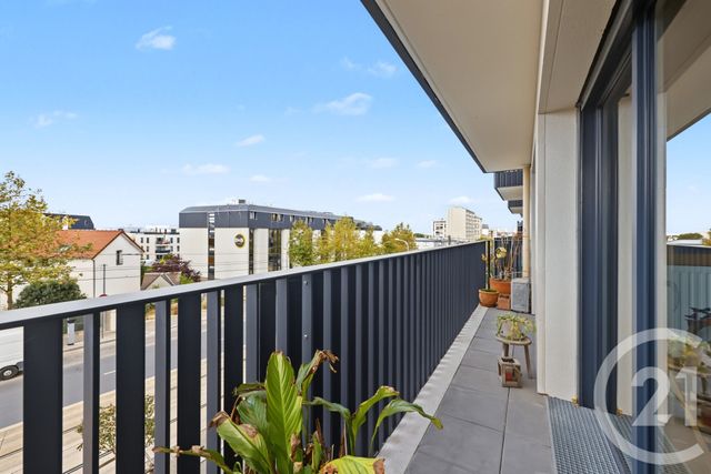 Appartement F2 à vendre - 2 pièces - 42.8 m2 - CHATILLON - 92 - ILE-DE-FRANCE - Century 21 Côté Ecrivains