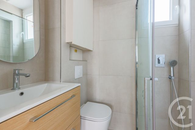 Appartement F3 à vendre - 3 pièces - 40.53 m2 - MONTROUGE - 92 - ILE-DE-FRANCE - Century 21 Côté Ecrivains