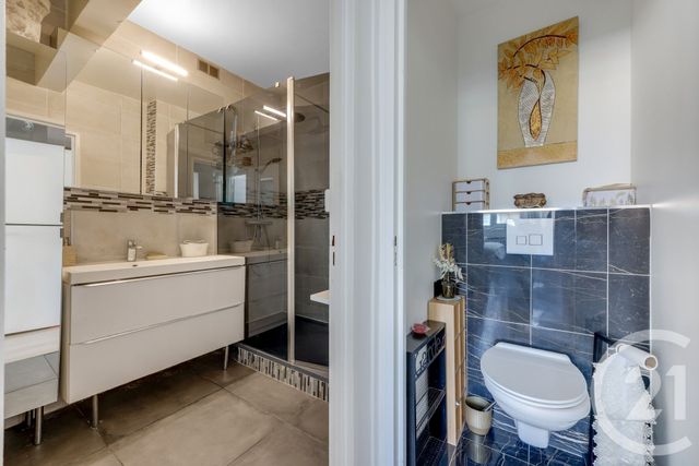 Appartement F3 à vendre - 3 pièces - 59.02 m2 - MONTROUGE - 92 - ILE-DE-FRANCE - Century 21 Côté Ecrivains