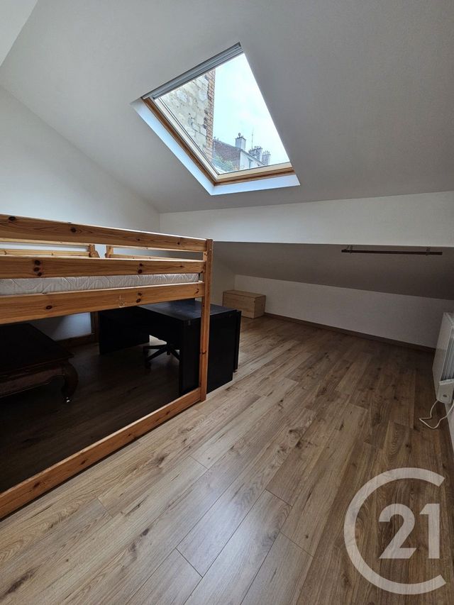 Appartement F3 à louer - 3 pièces - 32.37 m2 - MONTROUGE - 92 - ILE-DE-FRANCE - Century 21 Côté Ecrivains