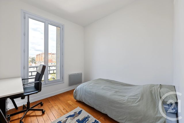 Appartement F3 à vendre - 3 pièces - 45.77 m2 - MONTROUGE - 92 - ILE-DE-FRANCE - Century 21 Côté Ecrivains