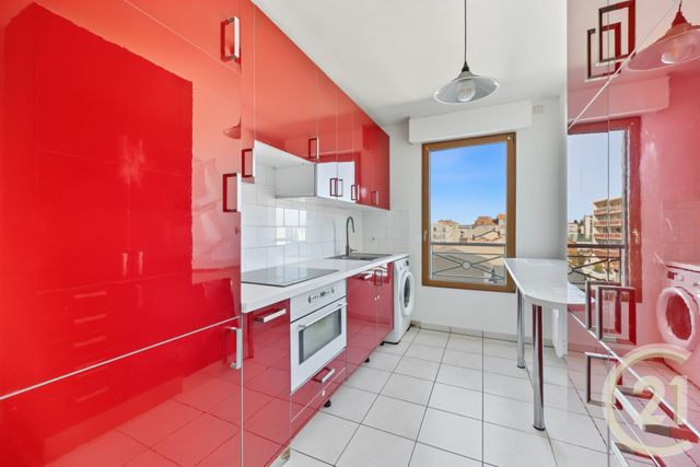Appartement F2 à vendre - 2 pièces - 56.7 m2 - MONTROUGE - 92 - ILE-DE-FRANCE - Century 21 Côté Ecrivains