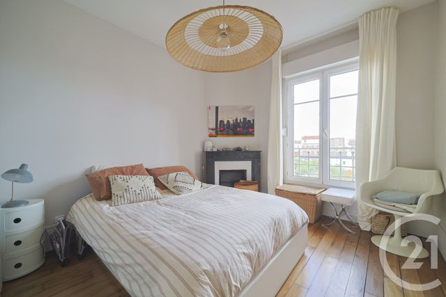 Appartement F3 à vendre - 3 pièces - 60.85 m2 - MONTROUGE - 92 - ILE-DE-FRANCE - Century 21 Côté Ecrivains