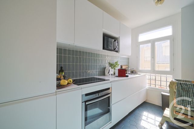 Appartement F3 à vendre - 3 pièces - 60.85 m2 - MONTROUGE - 92 - ILE-DE-FRANCE - Century 21 Côté Ecrivains