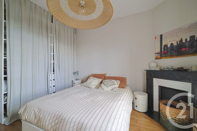 Appartement F3 à vendre - 3 pièces - 60.85 m2 - MONTROUGE - 92 - ILE-DE-FRANCE - Century 21 Côté Ecrivains