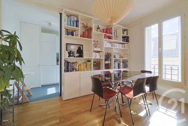 Appartement F3 à vendre - 3 pièces - 60.85 m2 - MONTROUGE - 92 - ILE-DE-FRANCE - Century 21 Côté Ecrivains