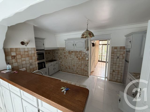 Appartement F6 à louer - 4 pièces - 90.06 m2 - MONTROUGE - 92 - ILE-DE-FRANCE - Century 21 Côté Ecrivains