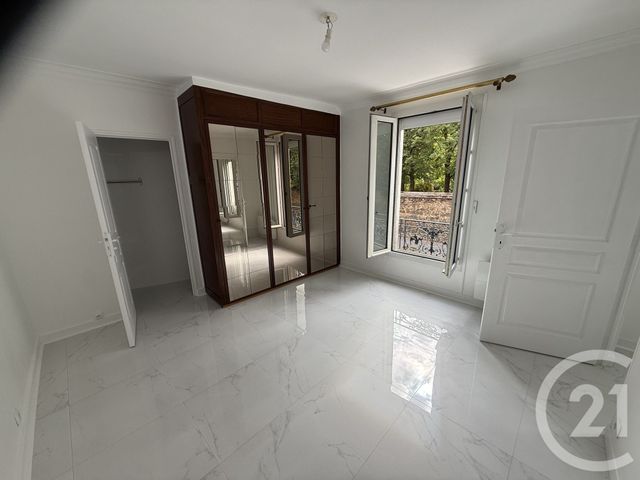 Appartement F6 à louer - 4 pièces - 90.06 m2 - MONTROUGE - 92 - ILE-DE-FRANCE - Century 21 Côté Ecrivains