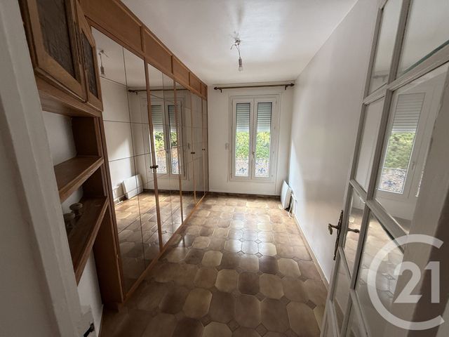 Appartement F4 à louer - 4 pièces - 63.79 m2 - MONTROUGE - 92 - ILE-DE-FRANCE - Century 21 Côté Ecrivains