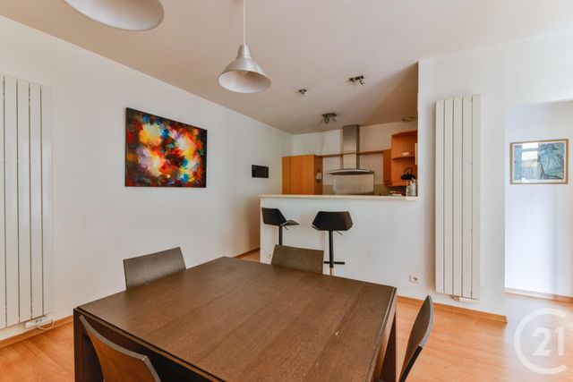 Afficher la photo en grand Appartement F4 à vendre - 4 pièces - 84.01 m2 - MONTROUGE - 92 - ILE-DE-FRANCE - Century 21 Côté Ecrivains