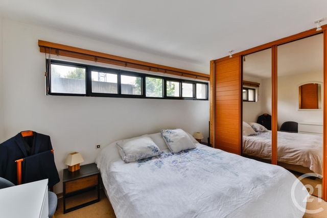 Afficher la photo en grand Appartement F4 à vendre - 4 pièces - 84.01 m2 - MONTROUGE - 92 - ILE-DE-FRANCE - Century 21 Côté Ecrivains